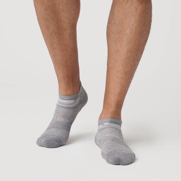 True Classic Men's XL Heather Gray Ankle Seamless Toe Premium Socks 3-Pack NWT - Picture 5 of 11